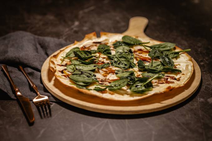 Flammkuchen in der Café- Bar Günter`s im DAS AHLBECK HOTEL & SPA