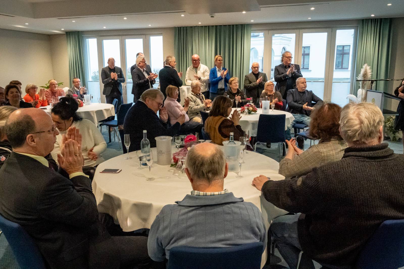 Es ist an der Zeit- Abschied zu nehmen Symbolfoto