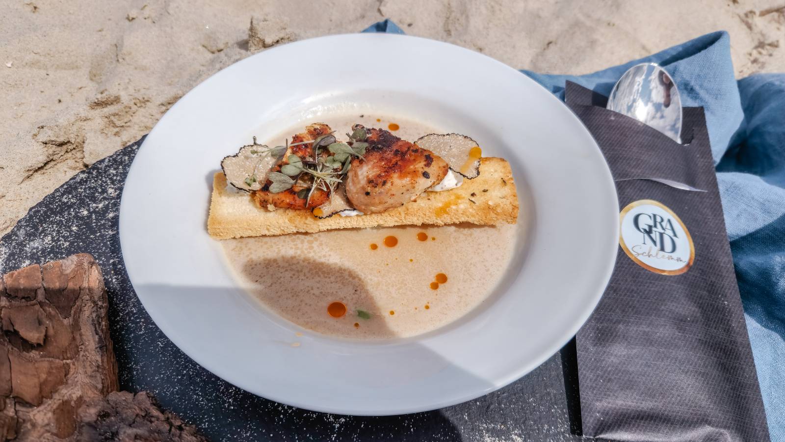 Schlemmen mit allen Sinnen Symbolfoto