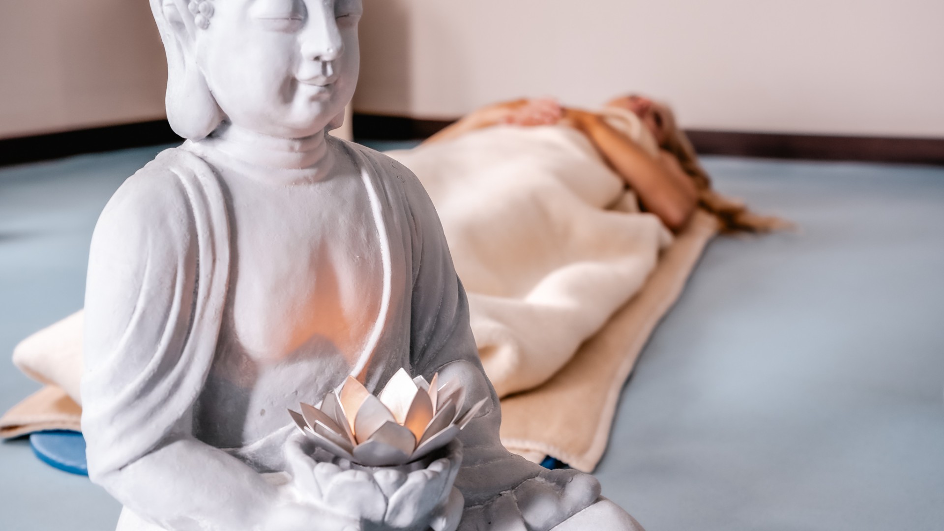 Buddhafigur im Entspannungsraum des Das Ahlbeck Hotel & Spa****s