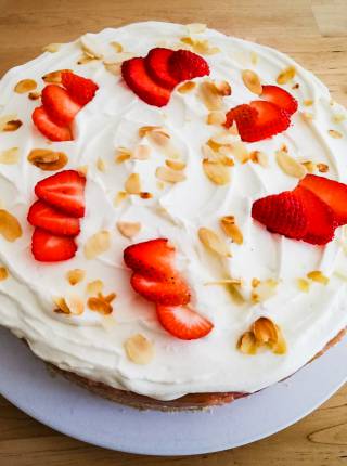 Ein Kuchen zum Muttertag Symbolfoto