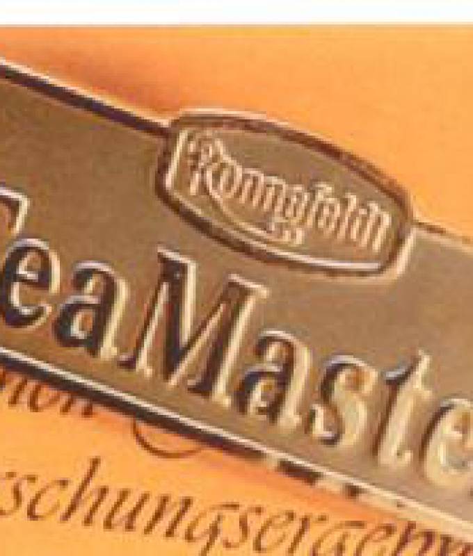 Herr Schmidt - unser Goldener Tea Master Symbolfoto